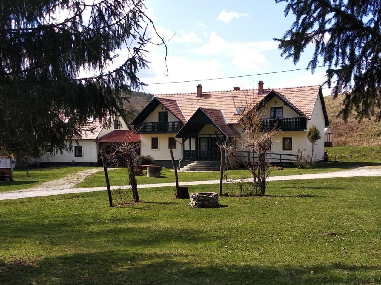 Panzio-Kemping Bekoelce Bekolce Экстерьер фото